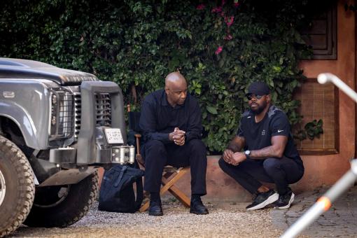 Image of Denzel Washington and director Antoine Fuqua